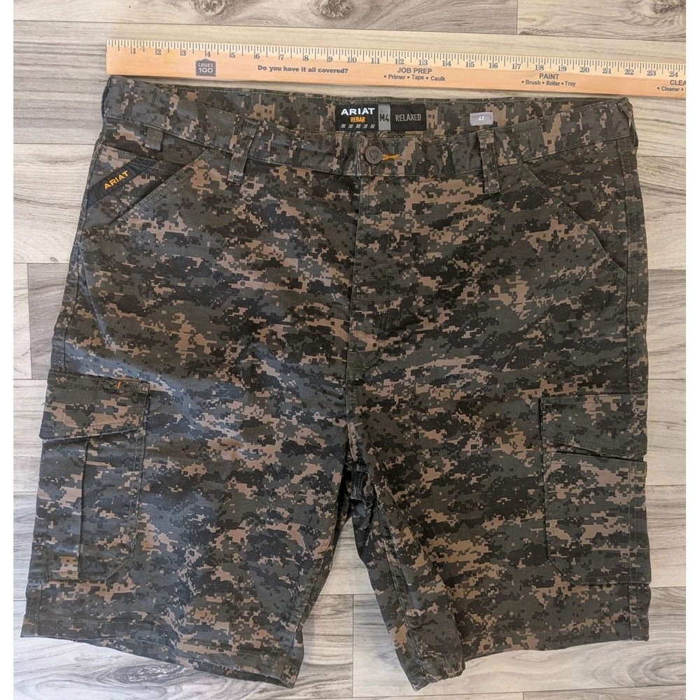 Men's Ariat Rebar M4 Relaxed Digital Camo Canvas Cargo Shorts Size 42
